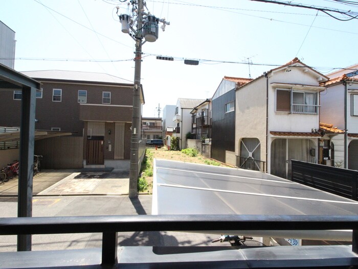 物件内観写真20　(室内からの展望)