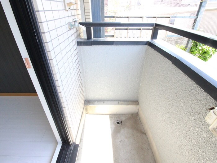 物件内観写真21　(洗濯機置場)