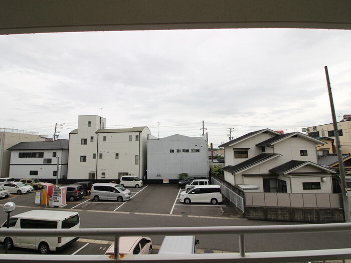 物件内観写真22　(室内からの展望)