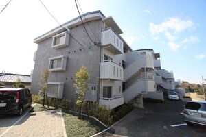クレッセンド清水ヶ岡外観写真