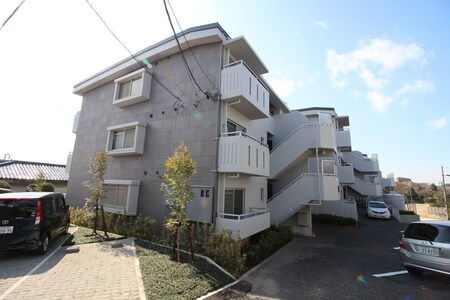 クレッセンド清水ヶ岡外観写真