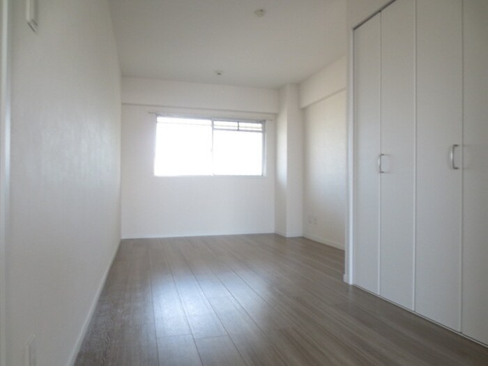 物件内観写真15　(居室)