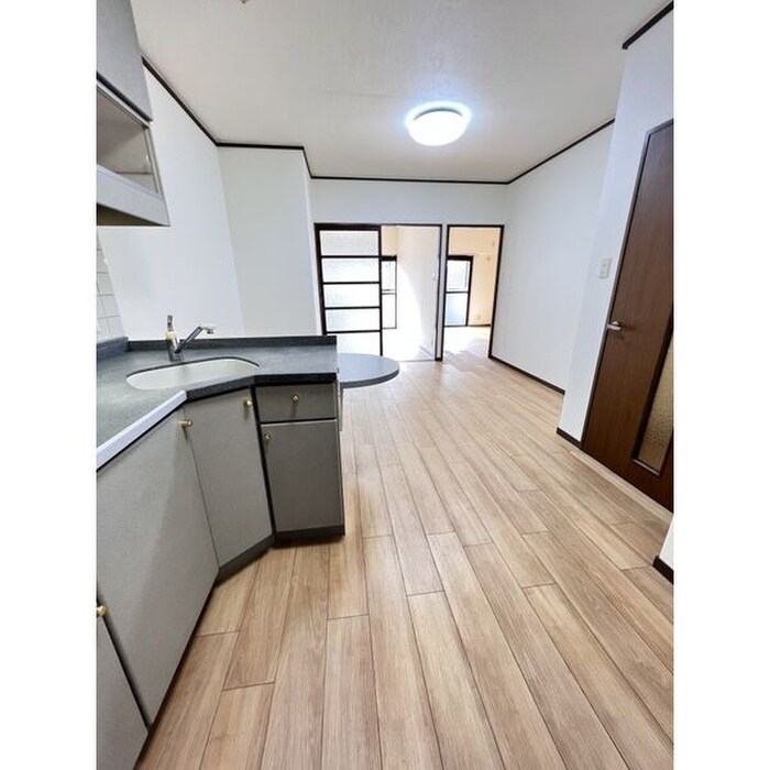 物件内観写真8　(キッチン)