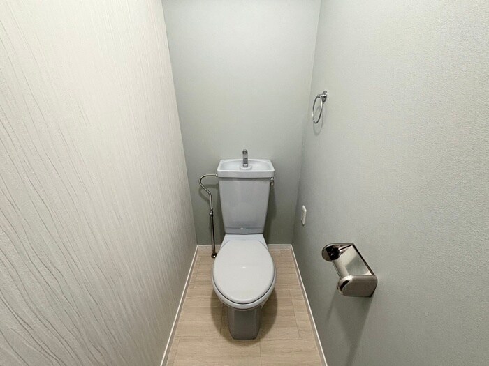 物件内観写真12　(トイレ)