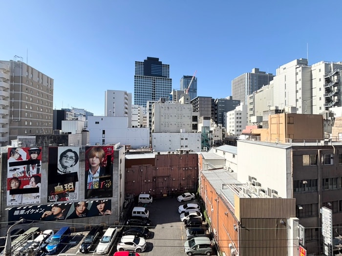 物件内観写真17　(室内からの展望)