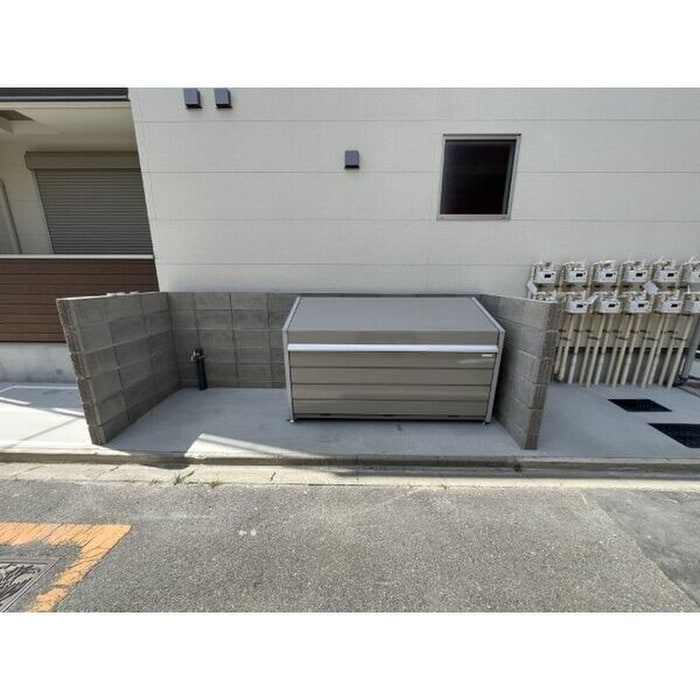 物件外観写真4　(建物設備)