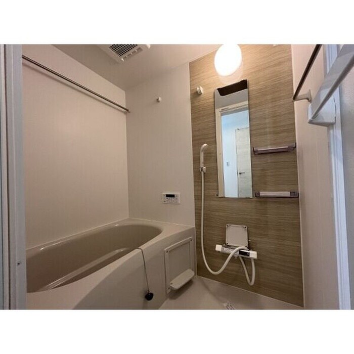 物件内観写真10　(バス／シャワールーム等)