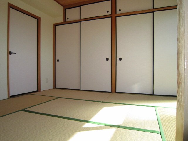 物件内観写真14　(居室)