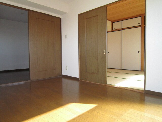 物件内観写真16　(居室)