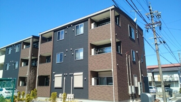 物件外観写真1　(外観写真)