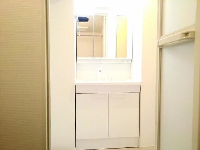 物件内観写真5　(洗面)