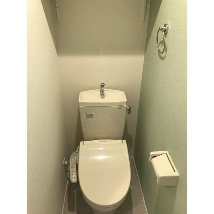 物件内観写真15　(トイレ)