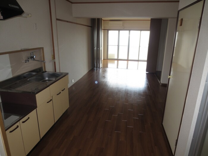 物件内観写真6　(居室)