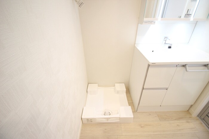 物件内観写真12　(洗濯機置場)