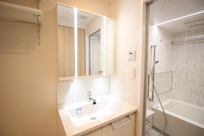 物件内観写真13　(洗面)