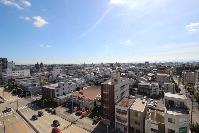 物件内観写真17　(室内からの展望)