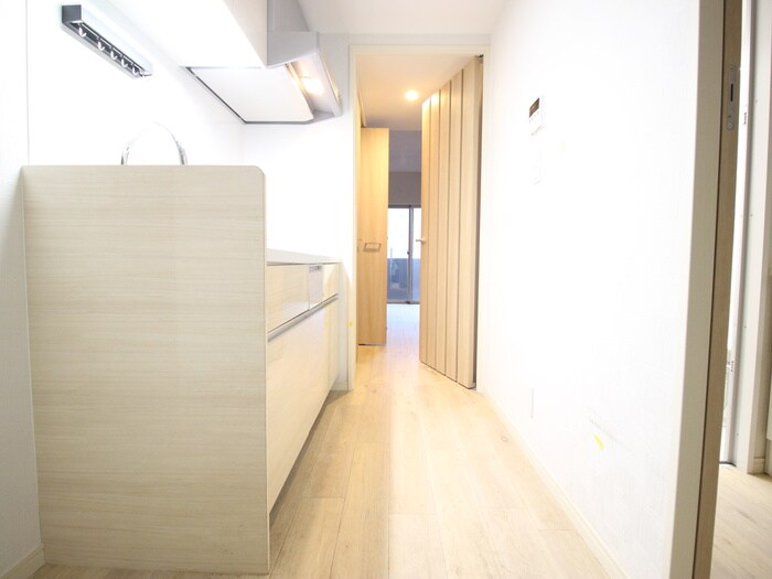 物件内観写真18　(廊下)