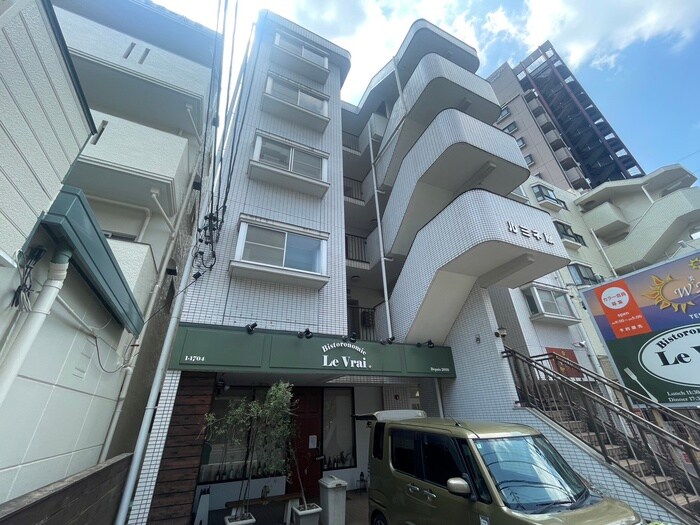 物件外観写真1　(外観写真)