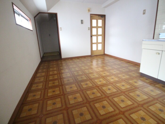 物件内観写真8　(居室)