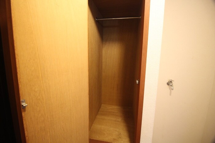 物件内観写真17　(収納)