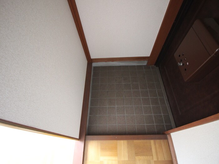 物件内観写真20　(玄関)