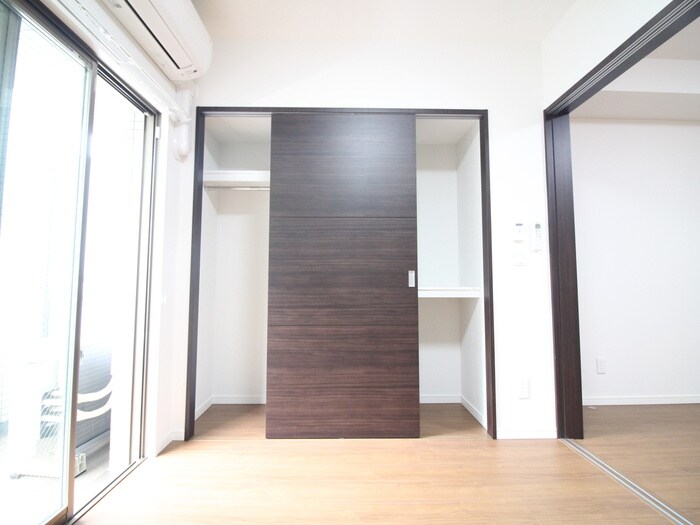 物件内観写真17　(収納)