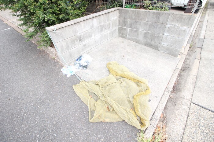 物件外観写真2　(建物設備)