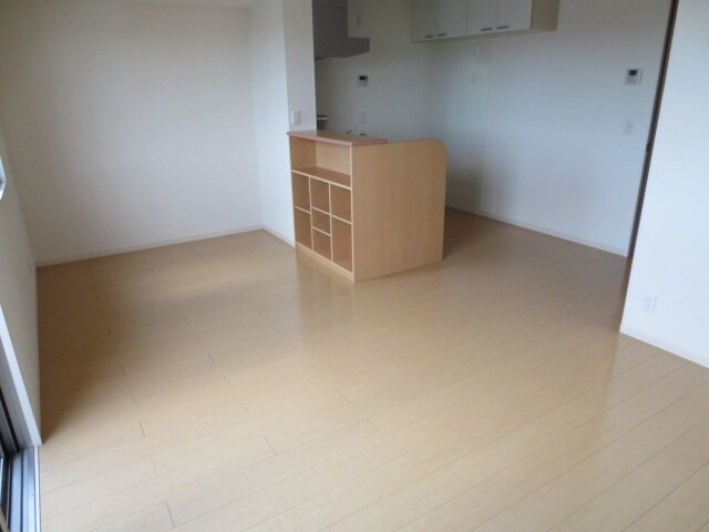 物件内観写真11　(居室)