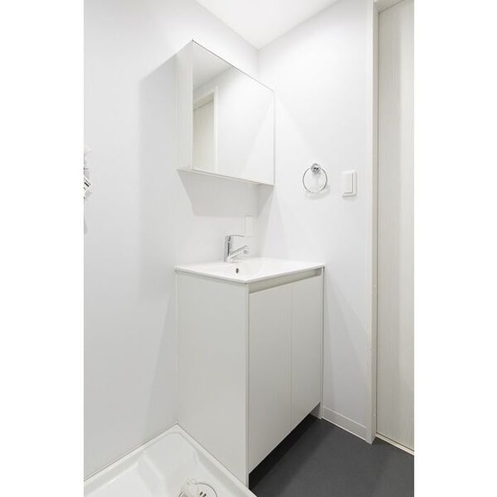 物件内観写真9　(洗面)