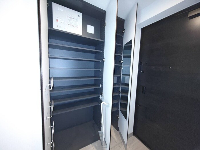 物件内観写真21　(靴箱)