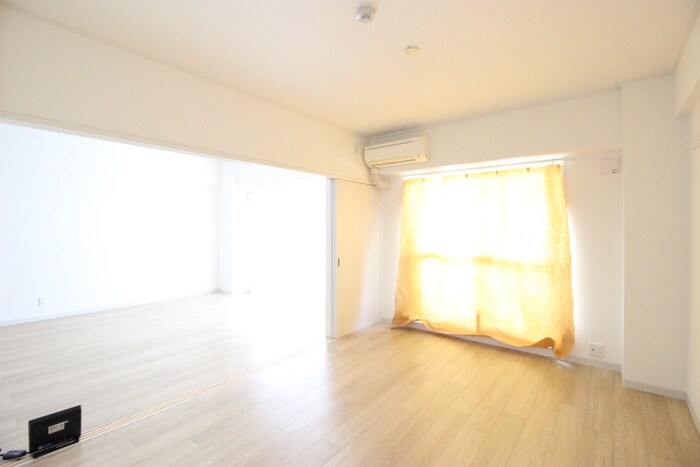 物件内観写真19　(居室)