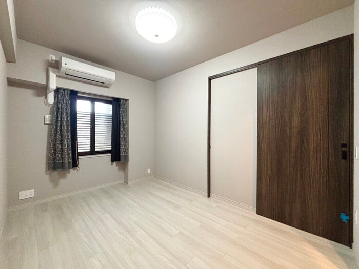 物件内観写真19　(居室)