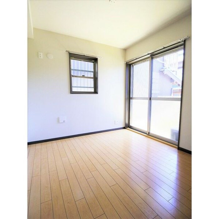 物件内観写真12　(居室)