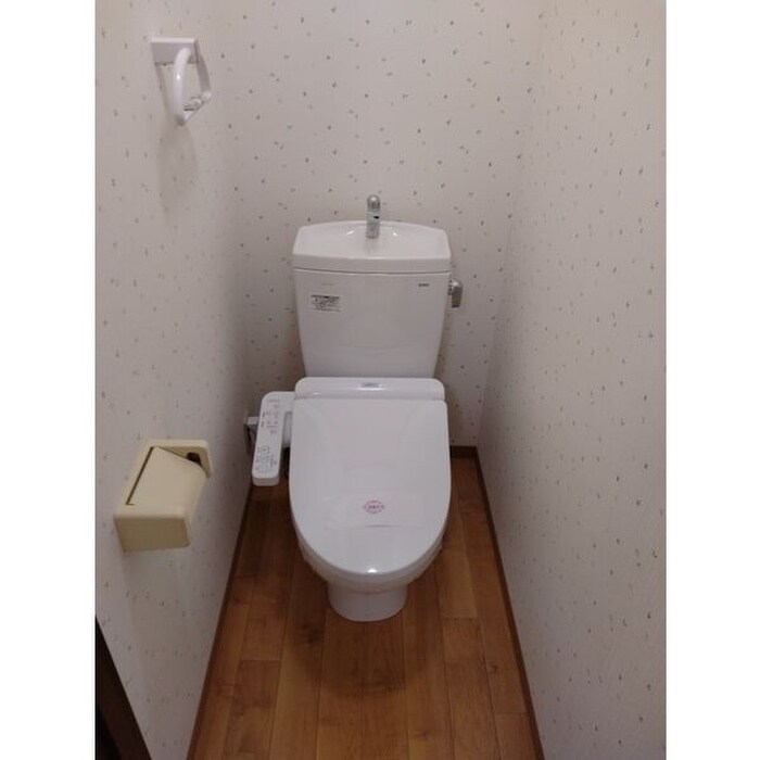 物件内観写真12　(トイレ)