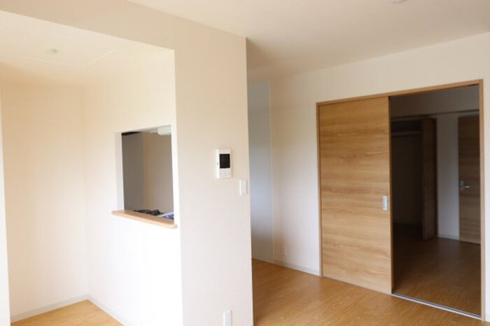 物件内観写真9　(内観写真)