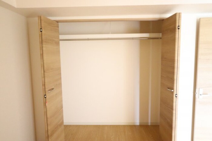 物件内観写真12　(収納)