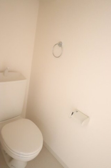 物件内観写真15　(トイレ)