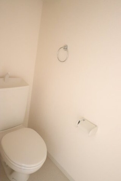 物件内観写真16　(トイレ)