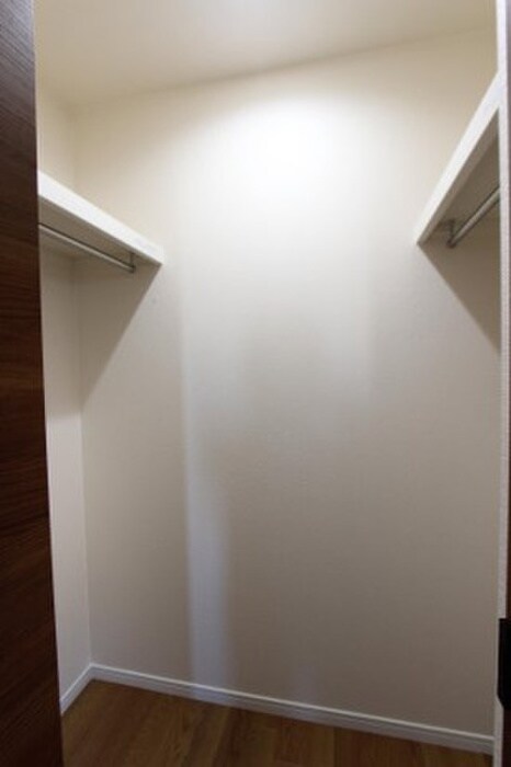 物件内観写真7　(収納)