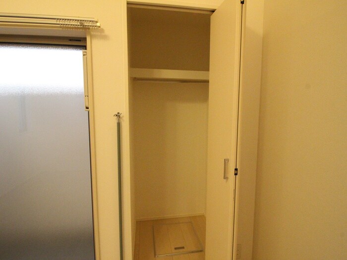 物件内観写真9　(収納)