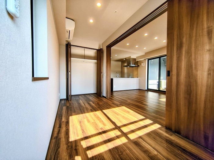 物件内観写真8　(居室)