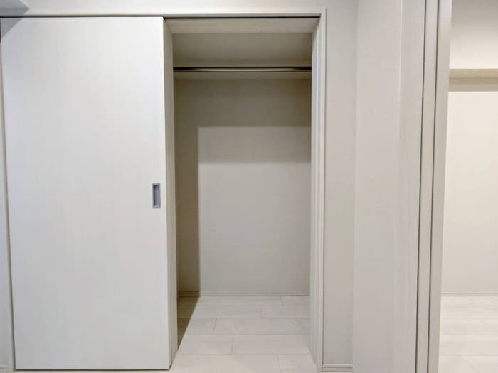 物件内観写真10　(収納)