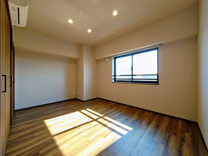 物件内観写真10　(居室)