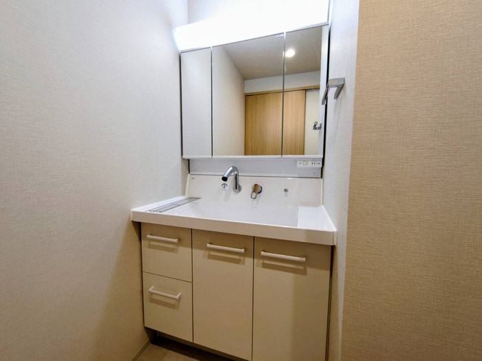 物件内観写真13　(洗面)