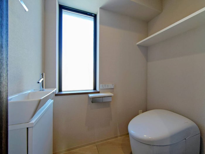 物件内観写真14　(トイレ)