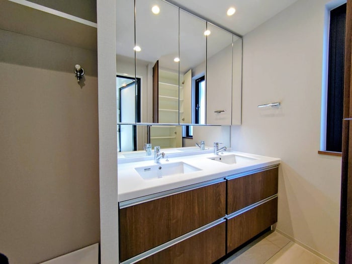 物件内観写真14　(洗面)