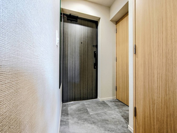 物件内観写真15　(玄関)