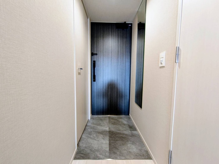 物件内観写真18　(玄関)