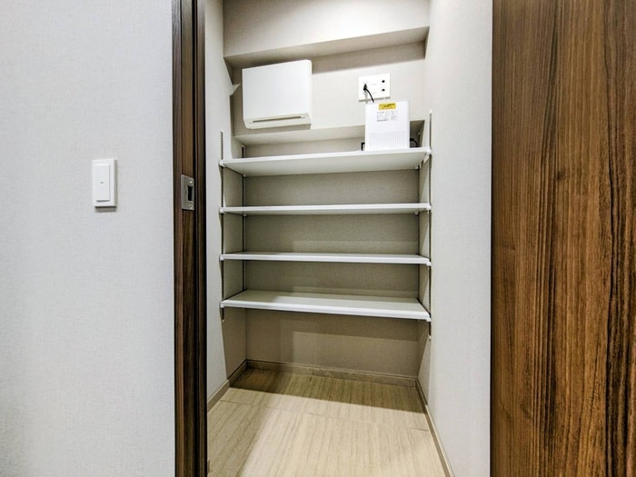 物件内観写真18　(靴箱)
