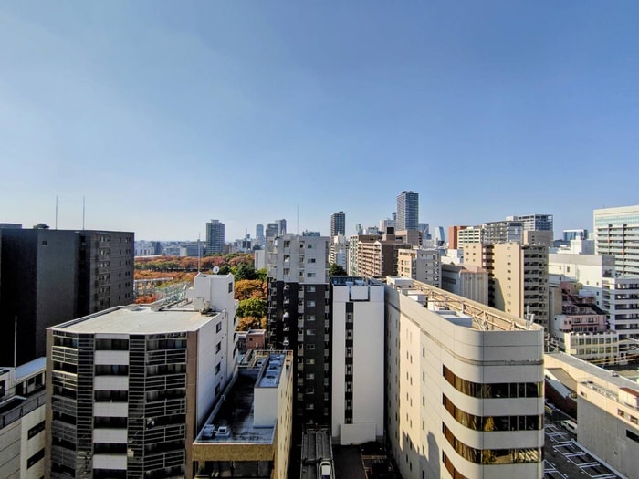 物件内観写真22　(室内からの展望)